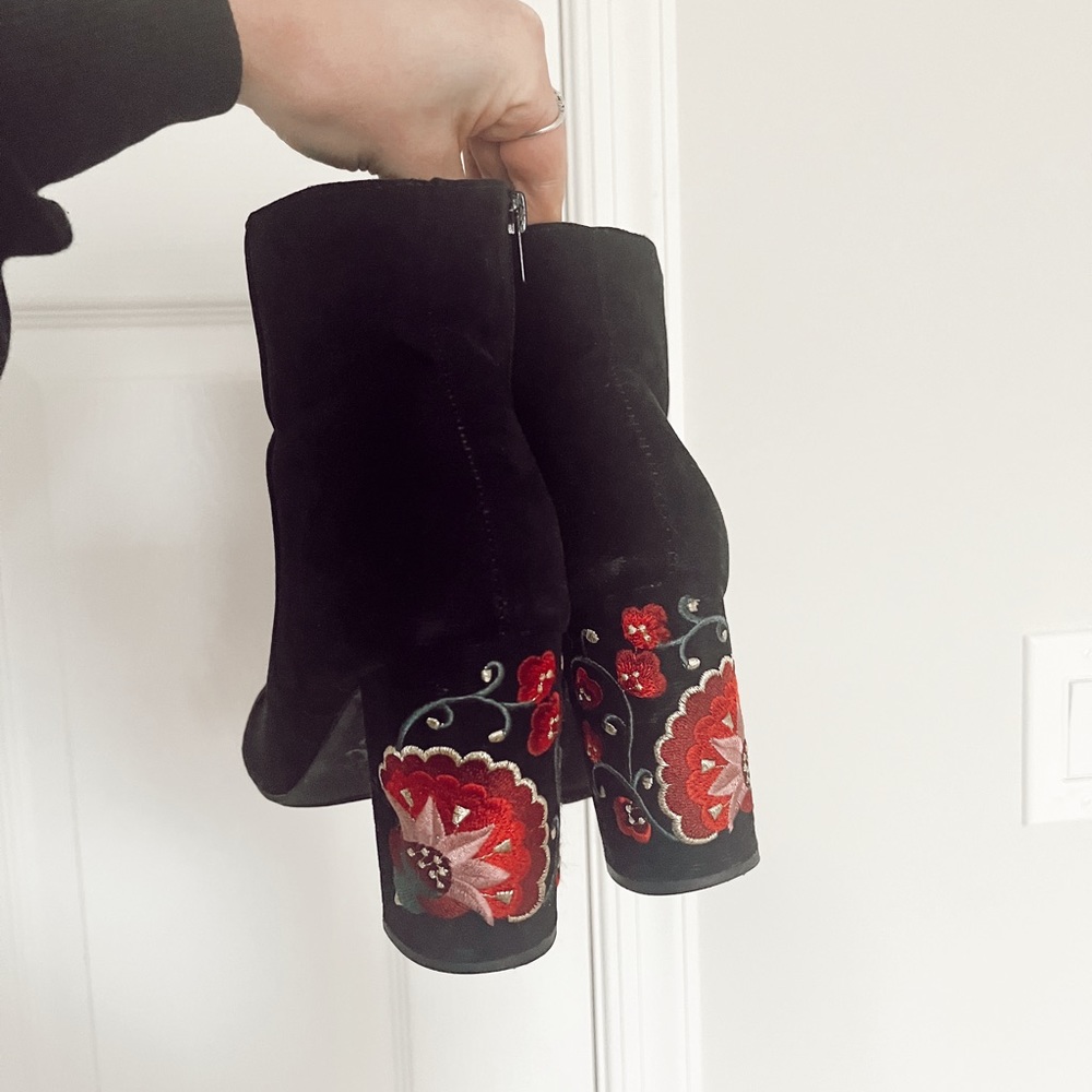 floral heel boots Sierra EMB